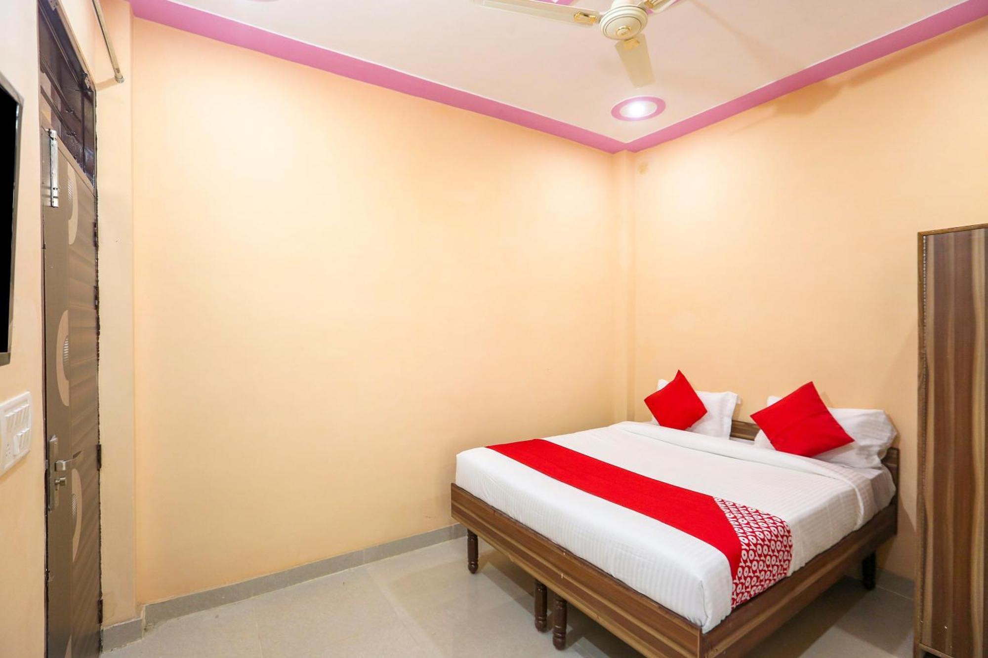 Hotel O Royal Villa Gurgaon Bagian luar foto